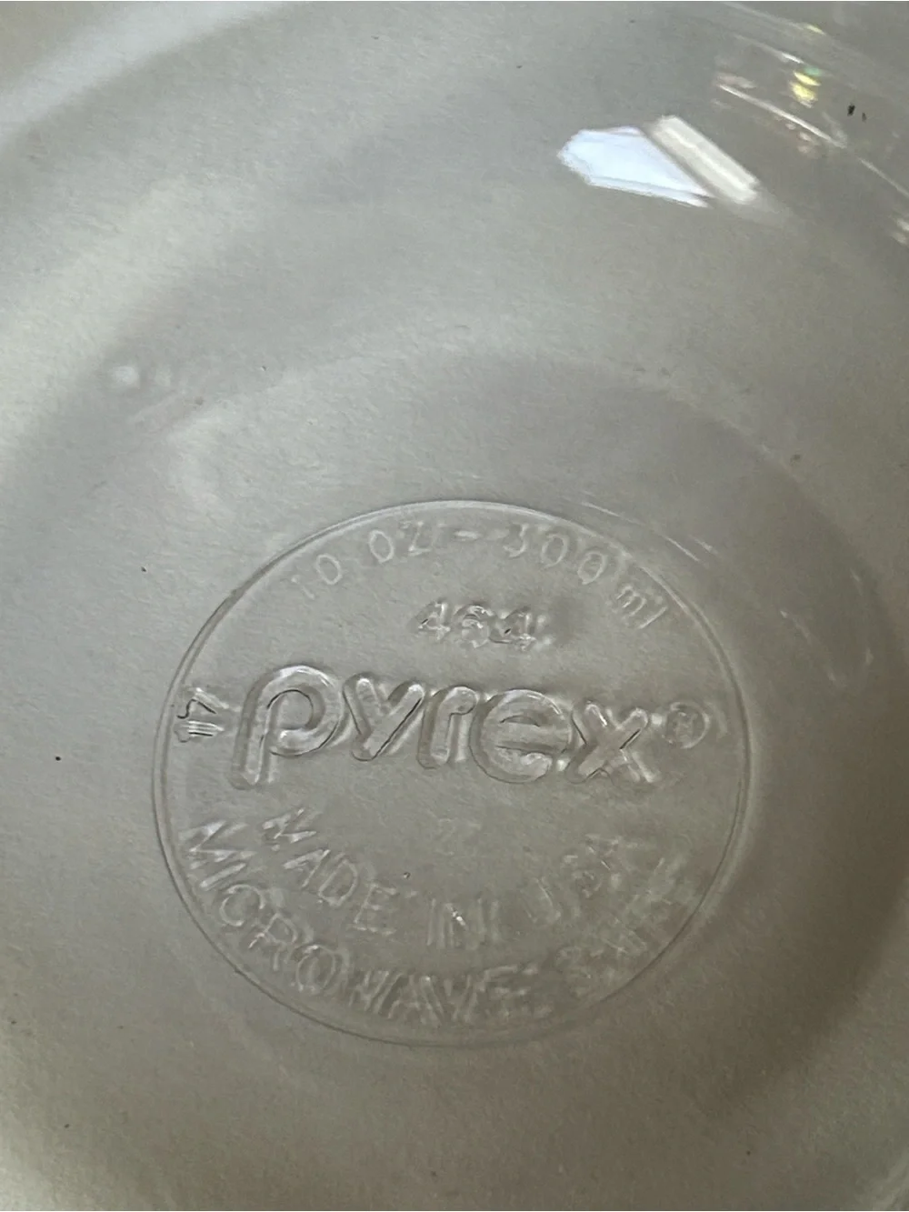 Lot of 8 Pyrex Scalloped 3 Ring Glass/Ramekins/Prep Bowls (Model #464, 10 oz)
